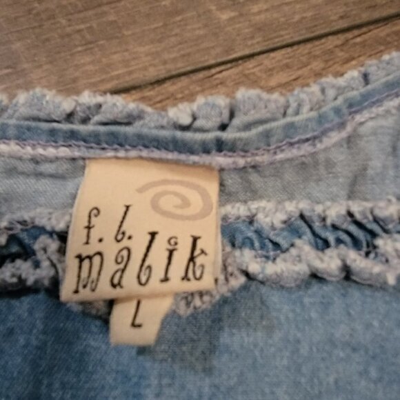 Vintage Ivy Jane (FKA - F.L. Malik)Size large. Denim crop top with ruffle trim M - Picture 2 of 3